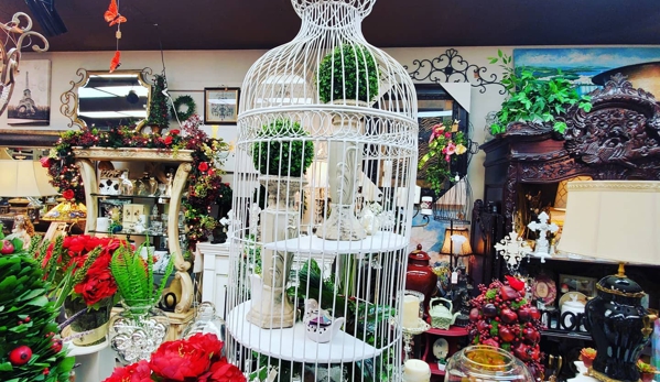 A n J Home Decor & Antiques - Bakersfield, CA