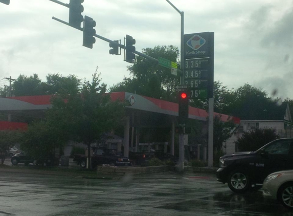 Kwik Shop - Davenport, IA