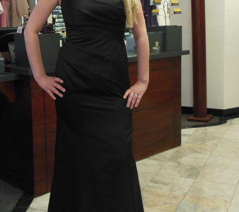 Brazilia Alterations - Lake Forest, CA