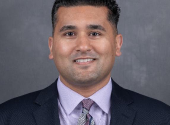 Hasham Alvi, MD - Schaumburg, IL