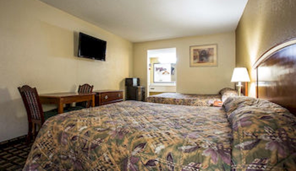 Econo Lodge - Salisbury, NC