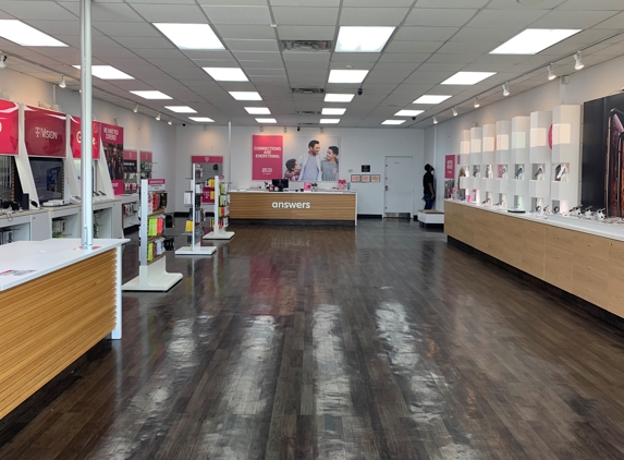 T-Mobile - Elmont, NY