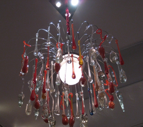 Omaggio Art Glass and Lighting - Hermosa Beach, CA