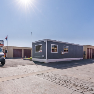 Safeguard Storage South - Madera, CA