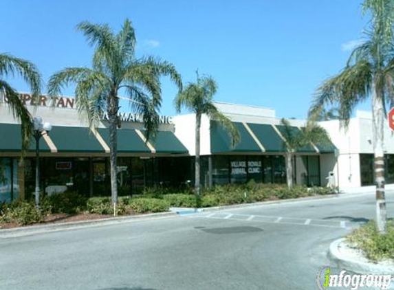 Village Royale Animal Clinic - Royal Palm Beach, FL