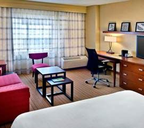 Courtyard by Marriott - Jersey City, NJ