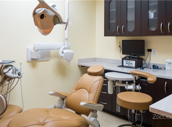 Alexandria Dental Smiles - Alexandria, VA