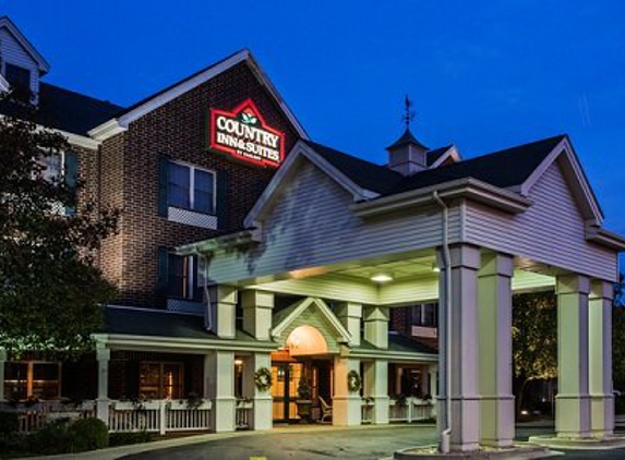 Country Inns & Suites - Schaumburg, IL