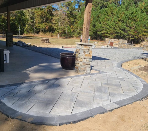 White Oak Lawn & Landscaping