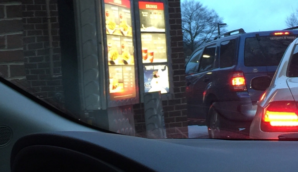 Raising Cane's Chicken Fingers - Charlottesville, VA