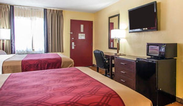 Econo Lodge - Kearney, MO