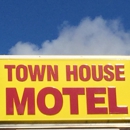 Town House Motel - Motels