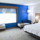 Holiday Inn Express & Suites Siloam Springs by IHG - Hotels