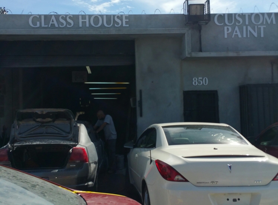 GlassHouse Custom Paint Inc. - miami, FL. Collision and paint specialist!