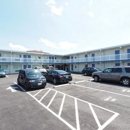 Seashire Inn & Suites - Hotels