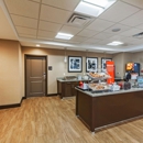 Hampton Inn & Suites Claremore - Hotels