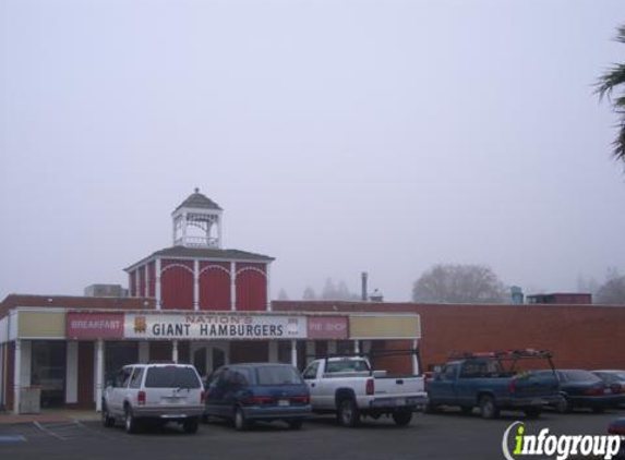 Nation's Giant Hamburgers & Great Pies - Fremont, CA