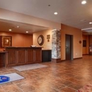 Crandon Inn & Suites - Hotels