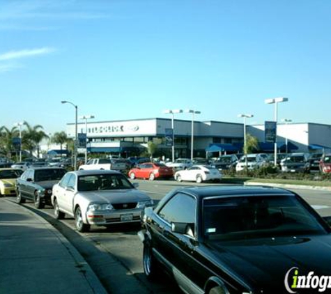 Tuttle Click Ford Lincoln - Irvine, CA