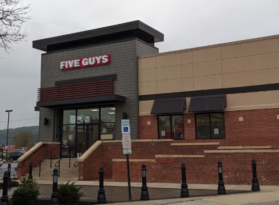 Five Guys - Downingtown, PA