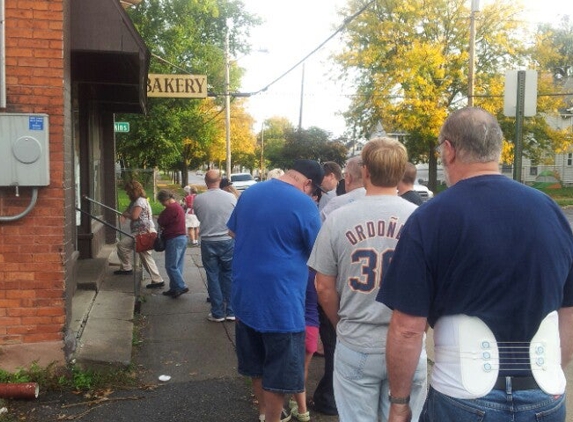 Hinkley Bakery - Jackson, MI