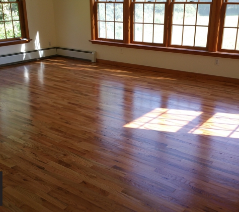 CXM Floors - Middletown, NY