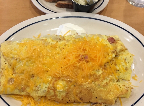 ihop - Westbury, NY