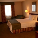 Ashton Inn & Suites - Hotels