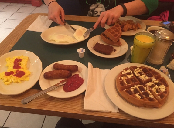 Marsh Road Diner - Wilmington, DE