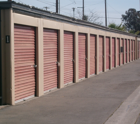 U-Haul Moving & Storage at El Camino Ave - Sacramento, CA