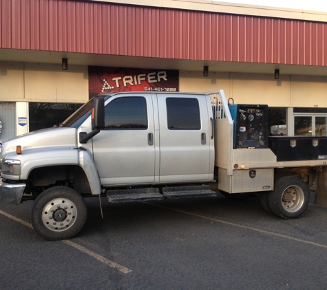 Trifer Auto Glass & Window Tint - Eugene, OR