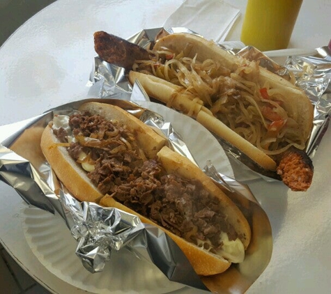 Rocco's Italian Sausages & Philly Cheese Steaks - Long Island City, NY