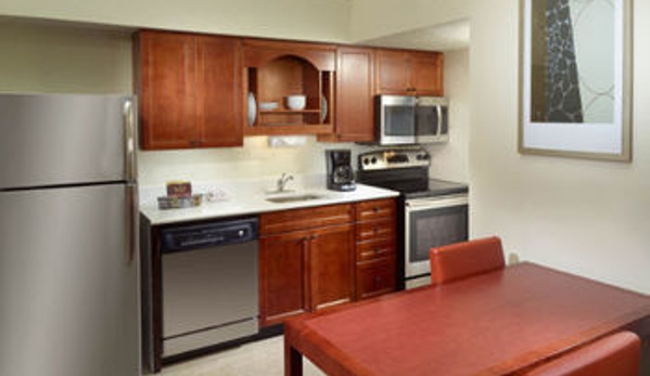 Residence Inn Nashville Airport - Nashville, TN