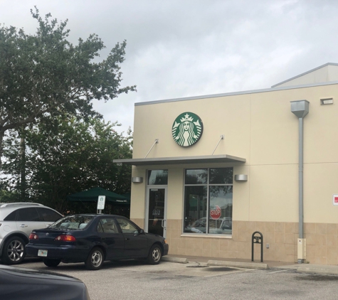 Starbucks Coffee - Saint Petersburg, FL