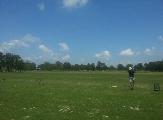 Beacon Lakes Golf Club - Dickinson, TX