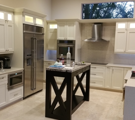 Caravaggio Cabinetry - Lake Worth, FL