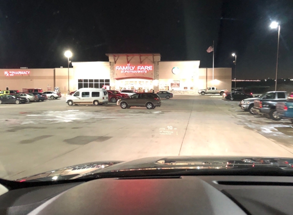 Family Fare Supermarkets - Dickinson, ND