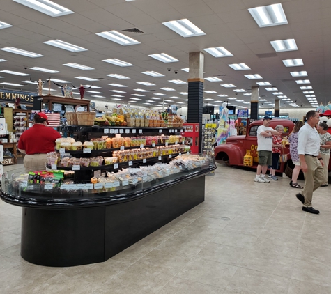 Buc-ee's - Saint Augustine, FL. Bill Lewis stopping in at the Buc-ee's in St. Augustine on his way home to South Florida.