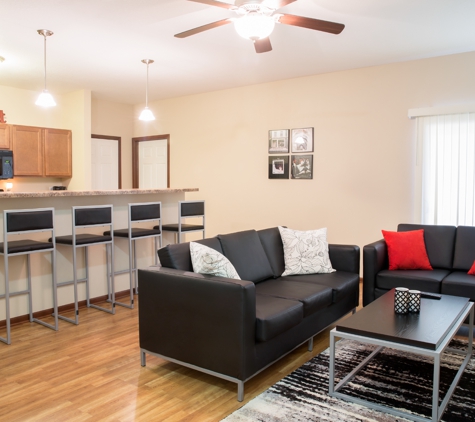 Prairie Pointe Student Living - Ankeny, IA