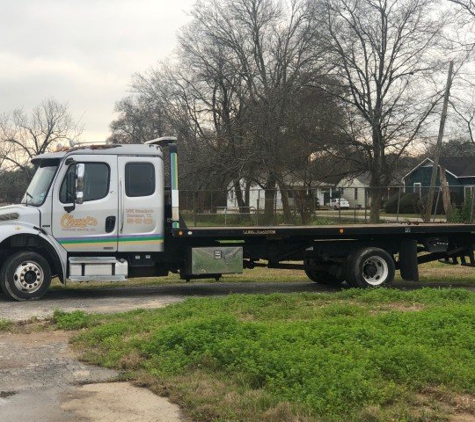 Chuck's Wrecker Service - Beaumont, TX