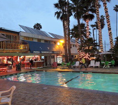 La Adventure All Suite Hotel - Inglewood, CA
