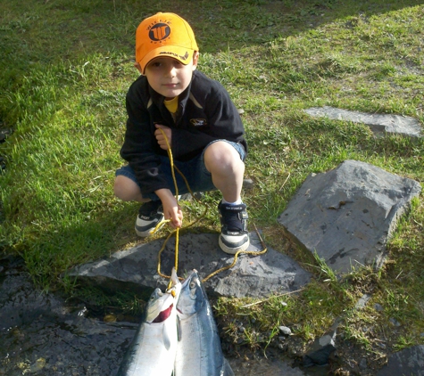 Alaska's Kenai Cache Outfitters - Cooper Landing, AK