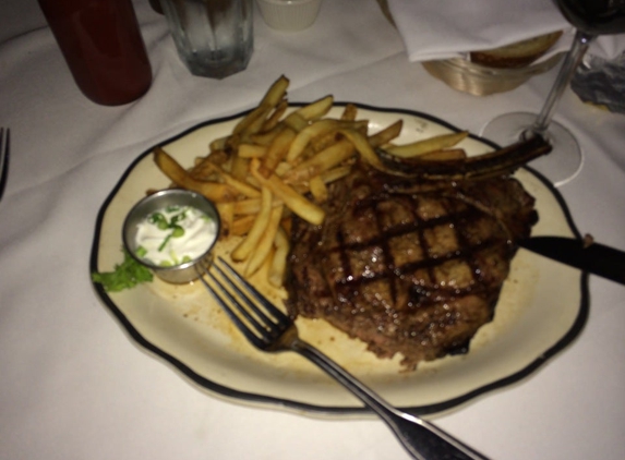 Steak-Out - Los Angeles, CA