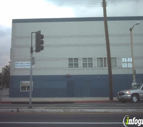 StorQuest Self Storage - Los Angeles, CA