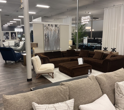 Value City Furniture - Waldorf, MD