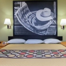 Super 8 by Wyndham Sherman - Hotels