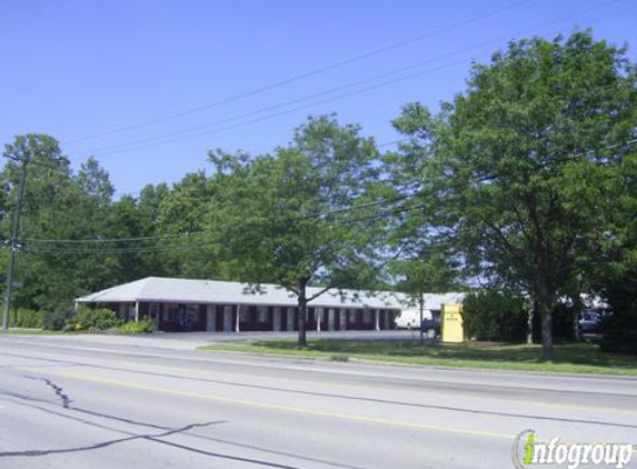 Village Motel - Cleveland, OH