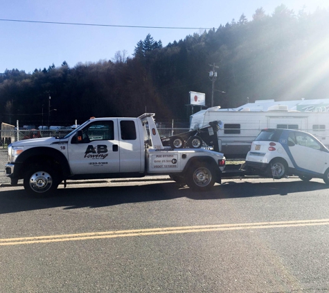 A&B Towing & Recovery - Portland, OR