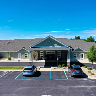 Vicinia Gardens Assisted Living of Fenton - Fenton, MI