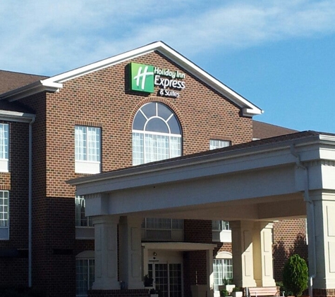 Holiday Inn Express & Suites Warrenton - Warrenton, VA